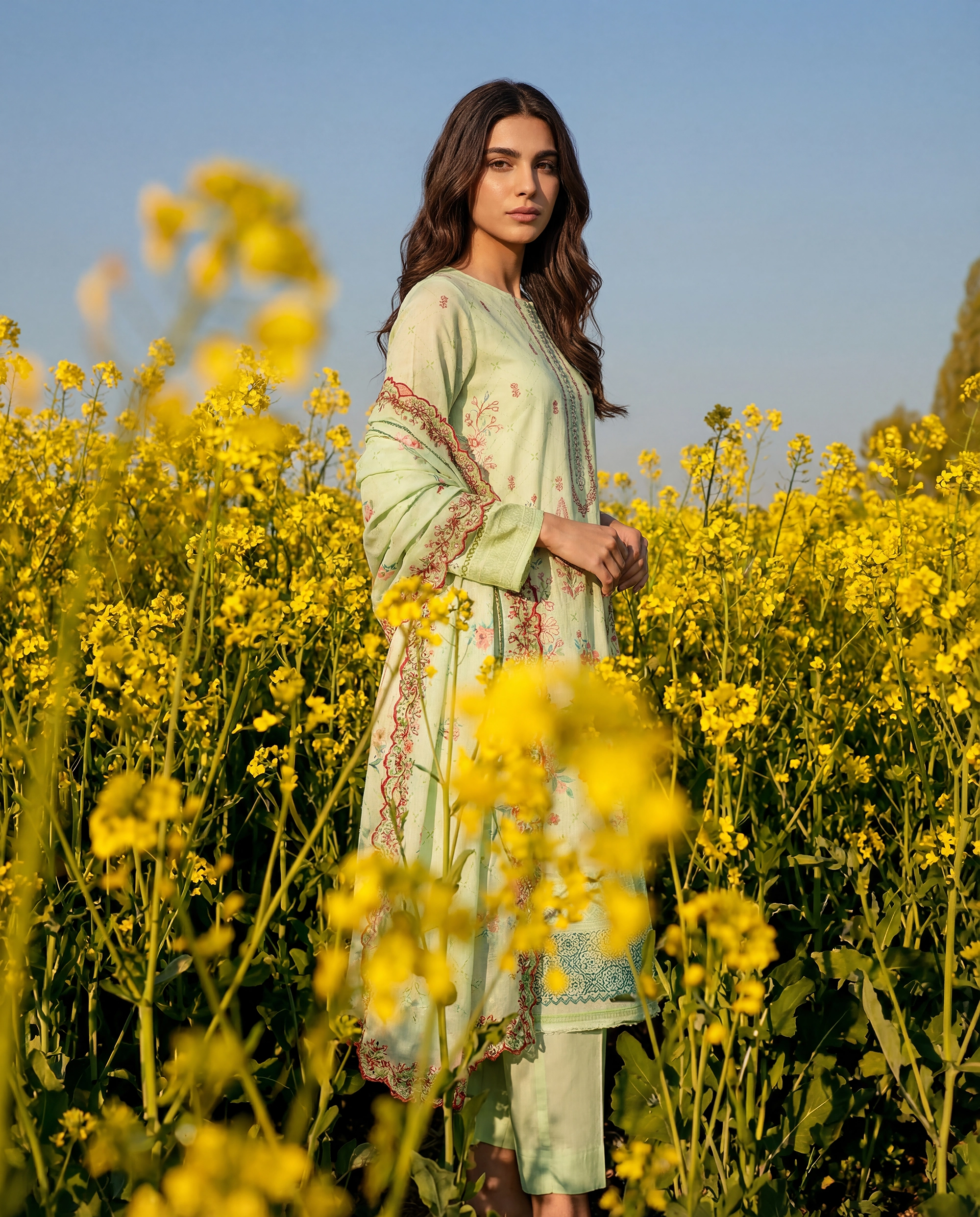 Local model — mint field shoot